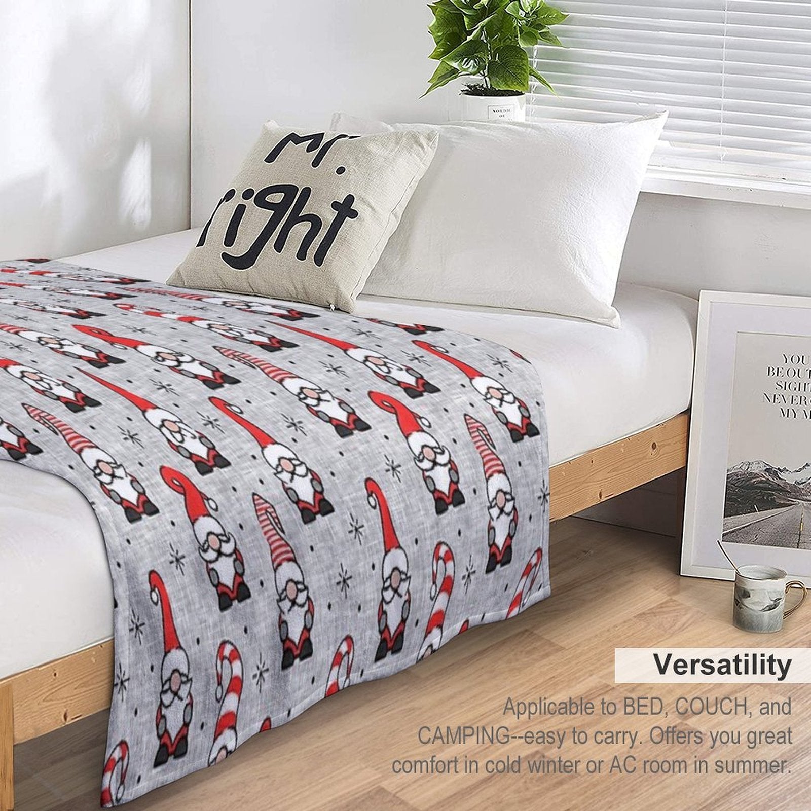 Christmas Gnomes - Grey Velvety-soft Throw Blanket