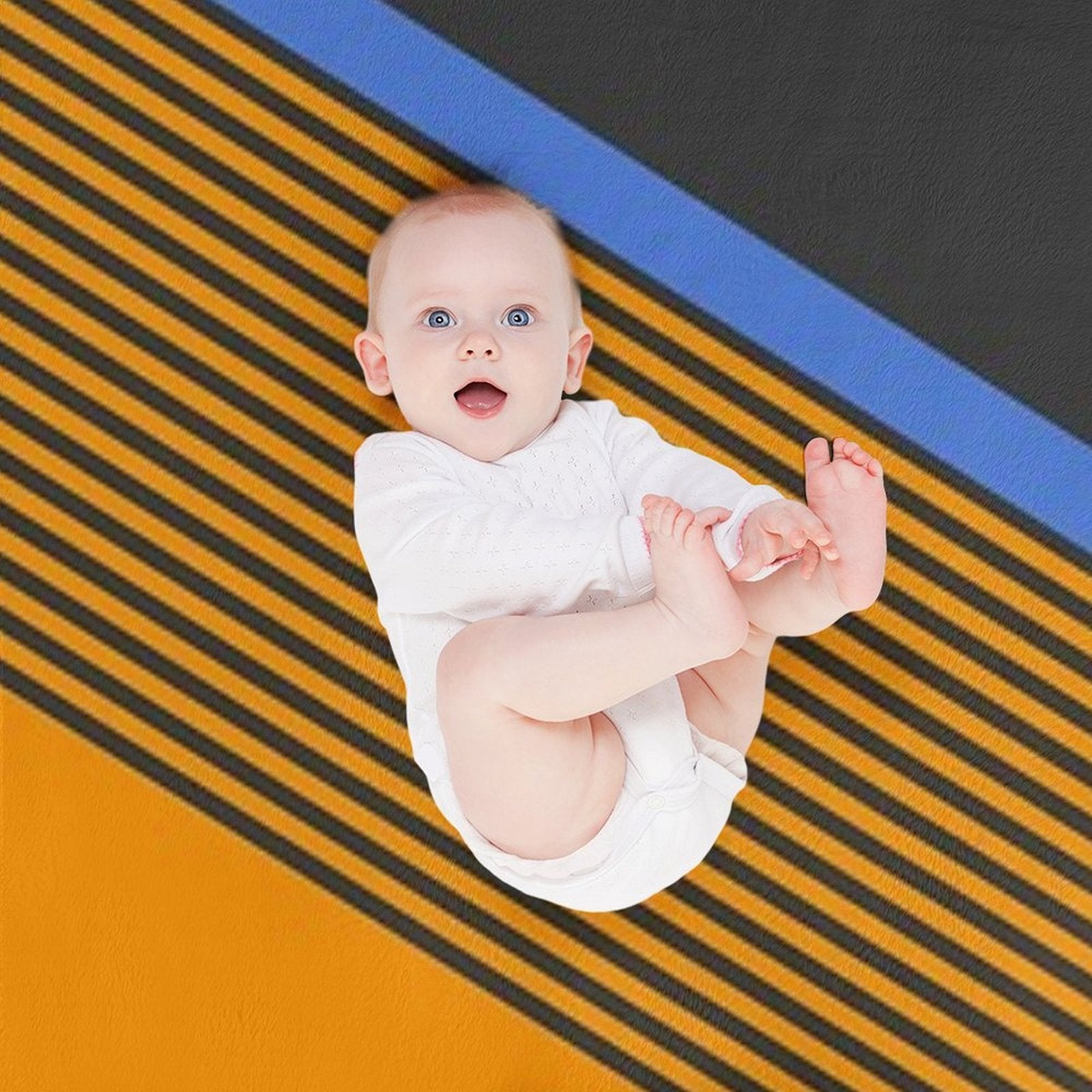 Papaya Livery 2022 Machine-washable Throw Blanket