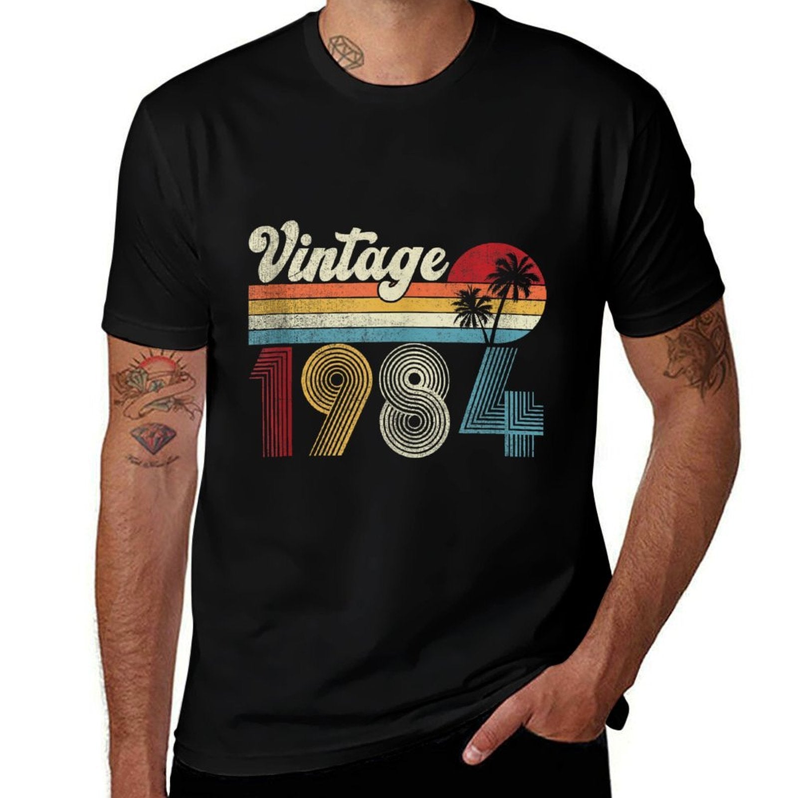 40 Years Old Gift Men Women Vintage 1984 40th Birthday Retro  Trendy Pattern T-Shirt