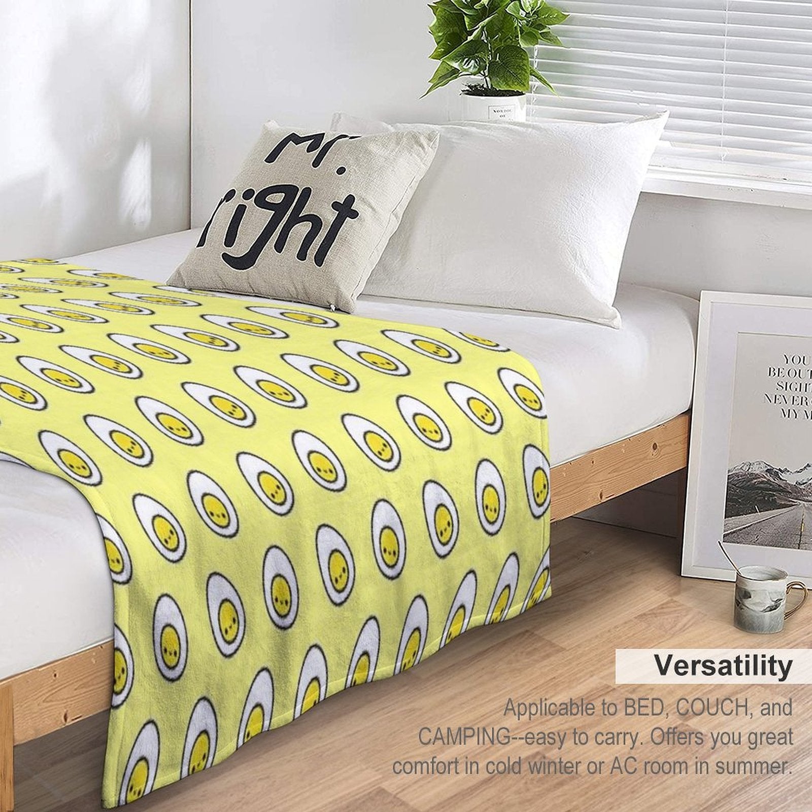 Yummy Egg Compact Throw Blanket