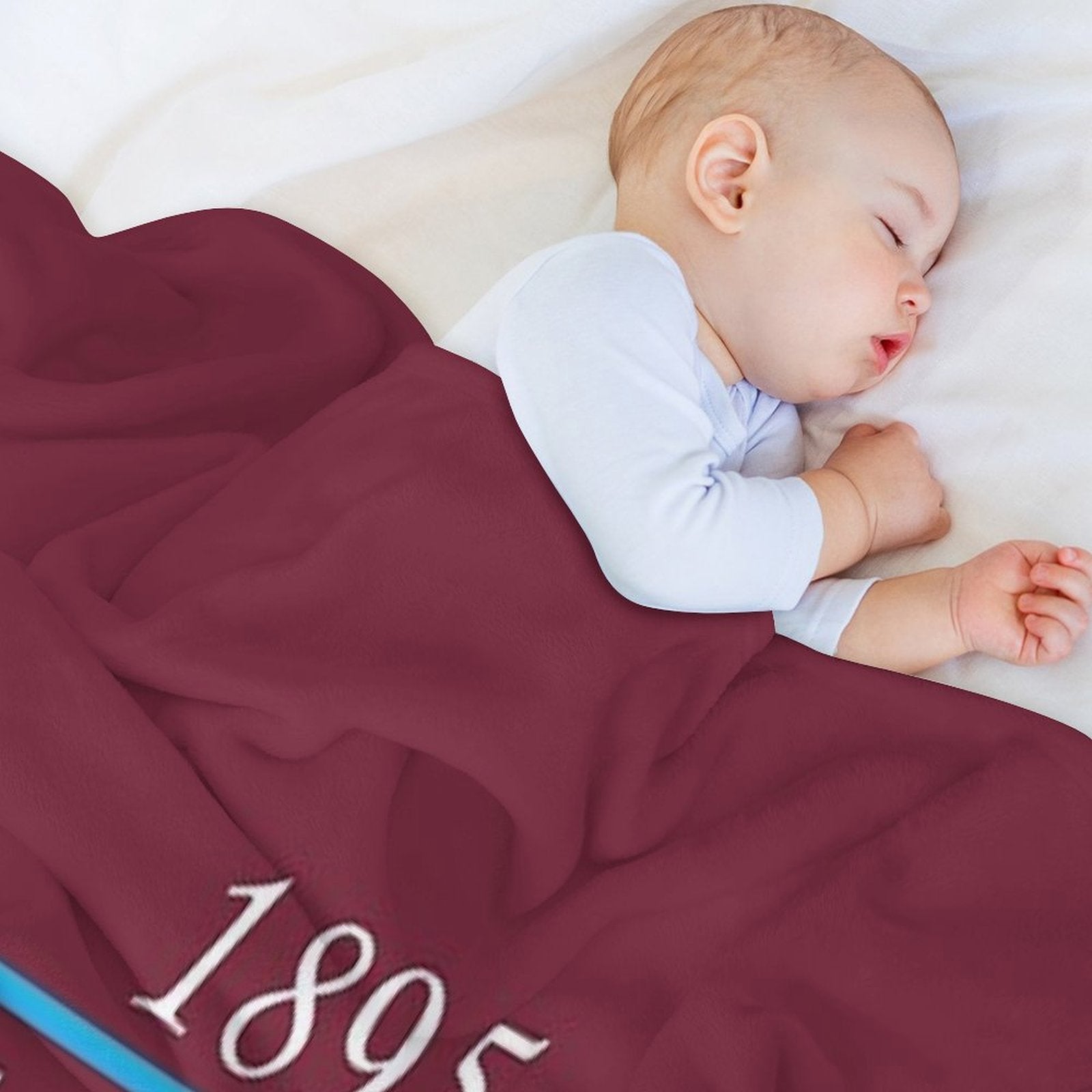 1895 Founding Years Sustainable Throw Blanket