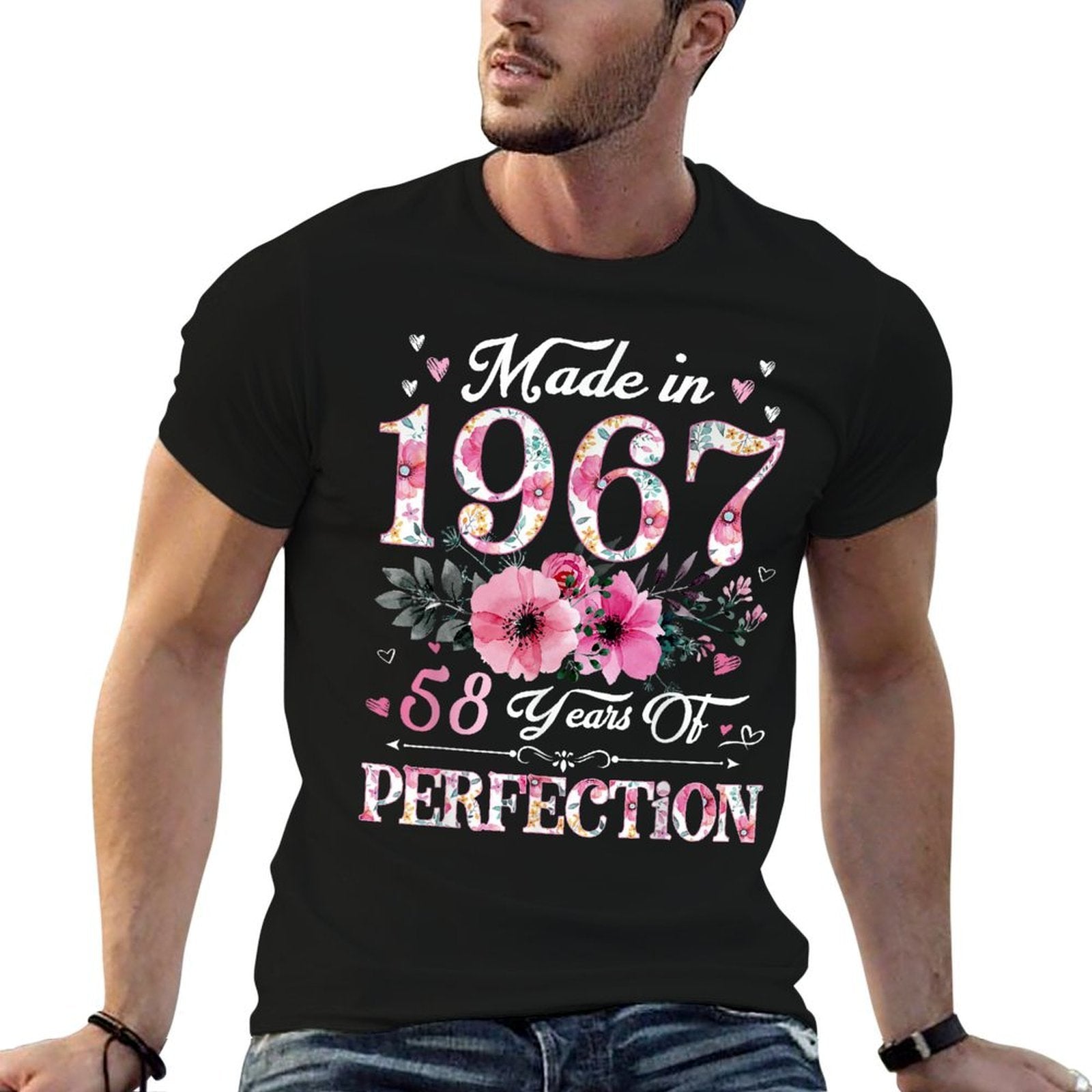 58 Year Old Made In 1967 Floral 58th Birthday Gift For Women  Trendy Pattern T-Shirt