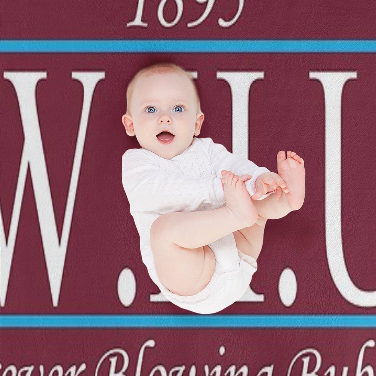 1895 Founding Years Sustainable Throw Blanket
