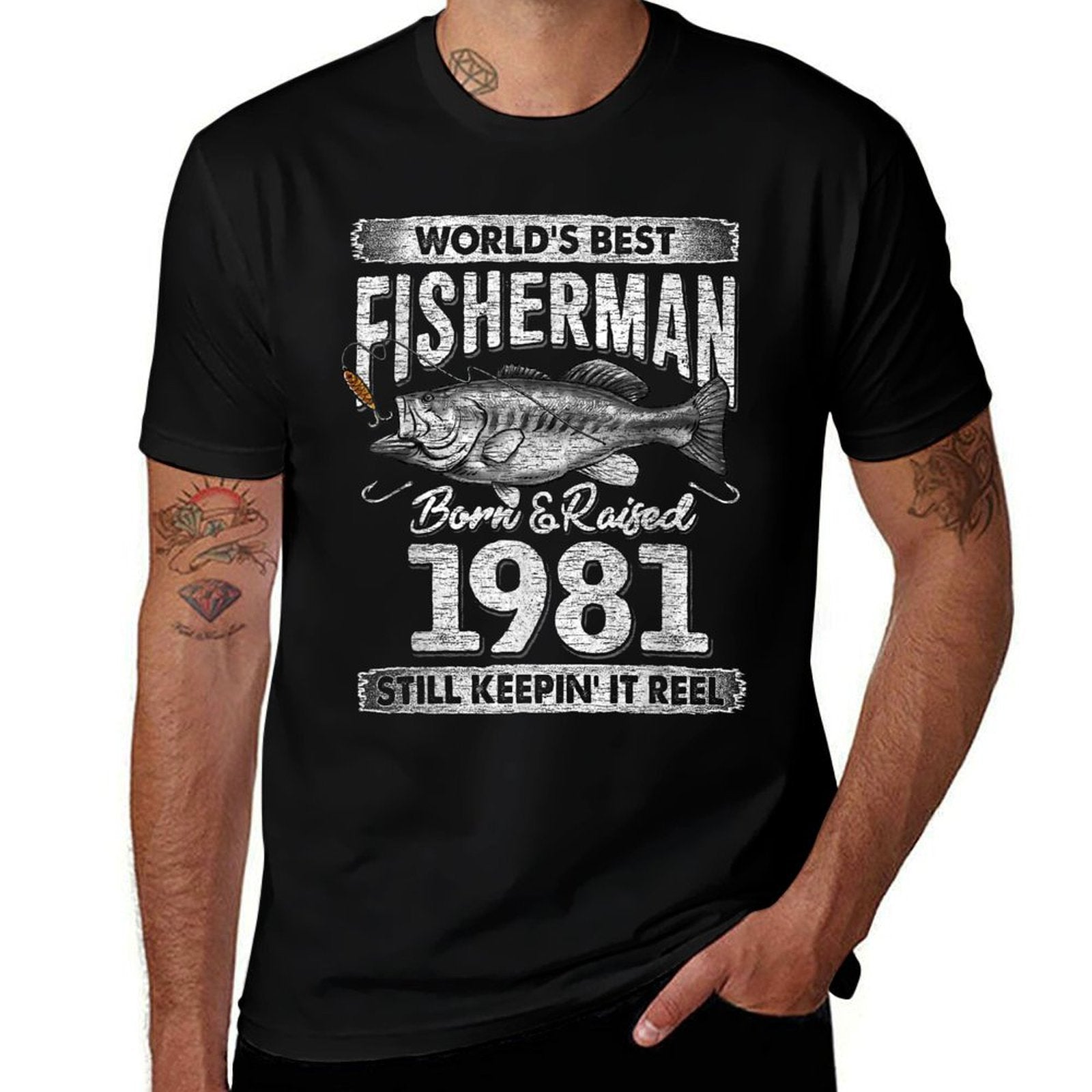 40 Years Old Fisherman Born in 1981 Fisherman 40th Birthday Comfortable T-Shirt