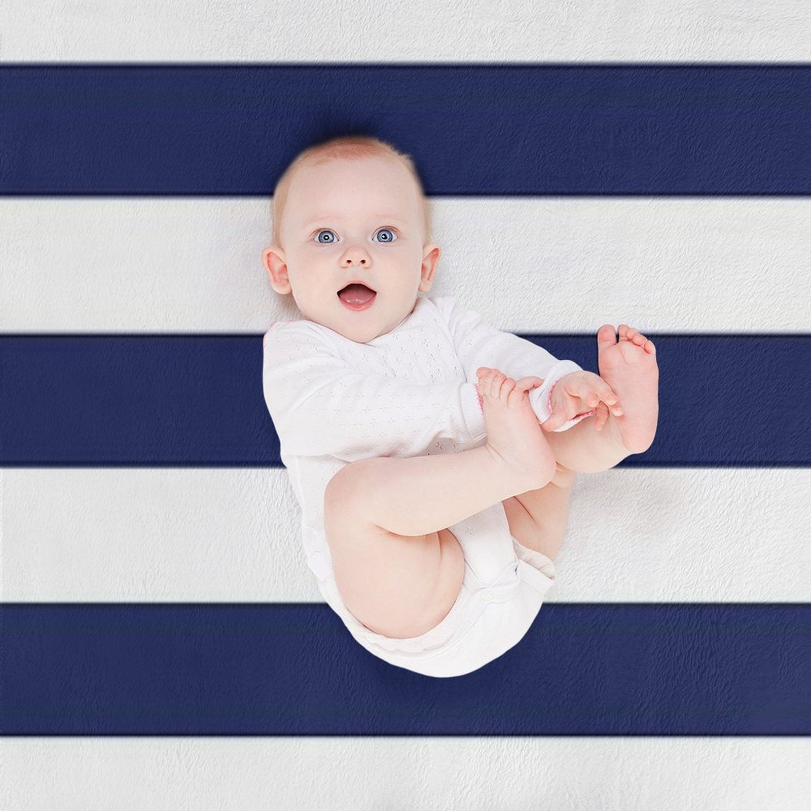 Navy Blue And White Stripes Machine-washable Throw Blanket