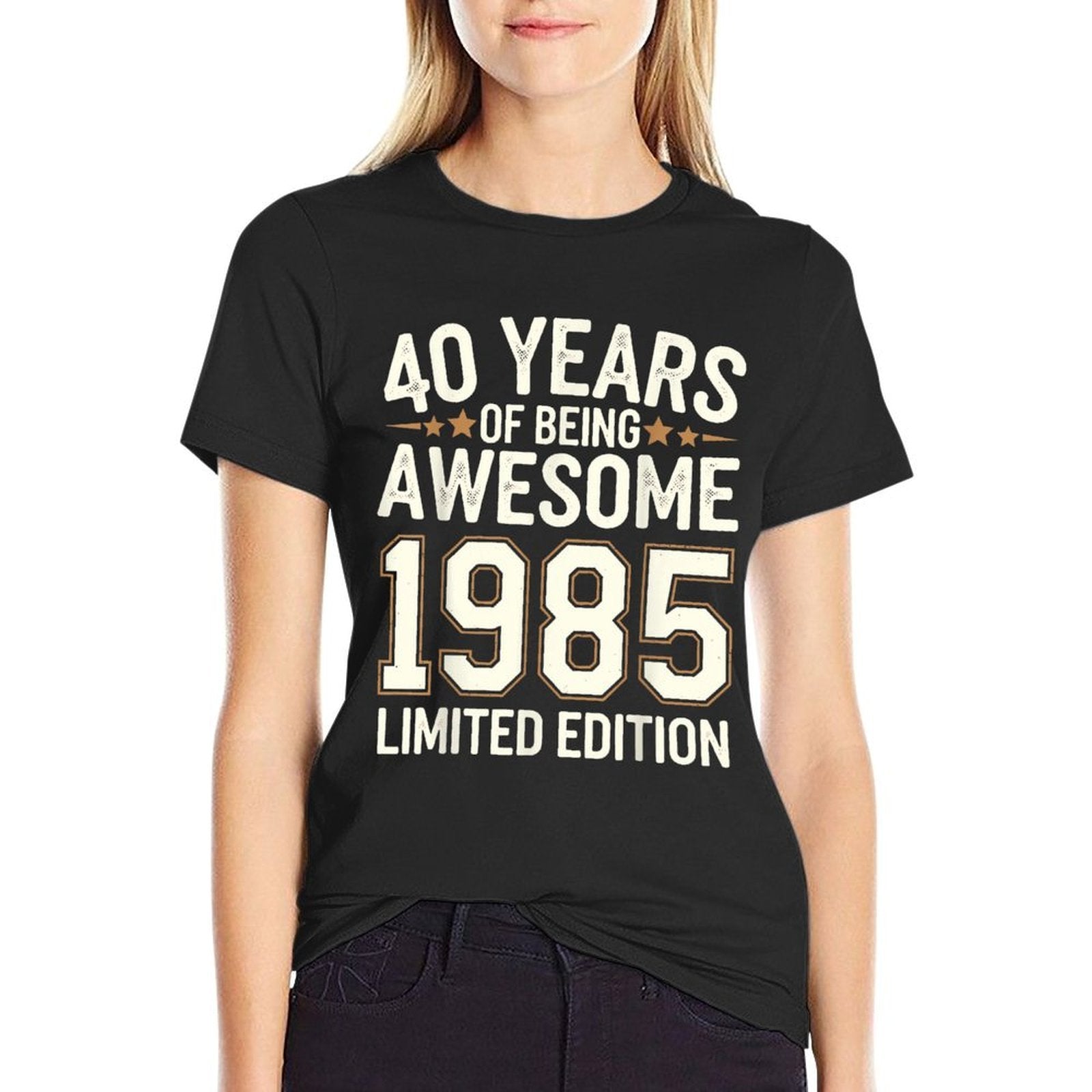 40 Year Birthday Decorations Men Gag 40yr 1985 40th Birthday  Trendy Pattern T-Shirt