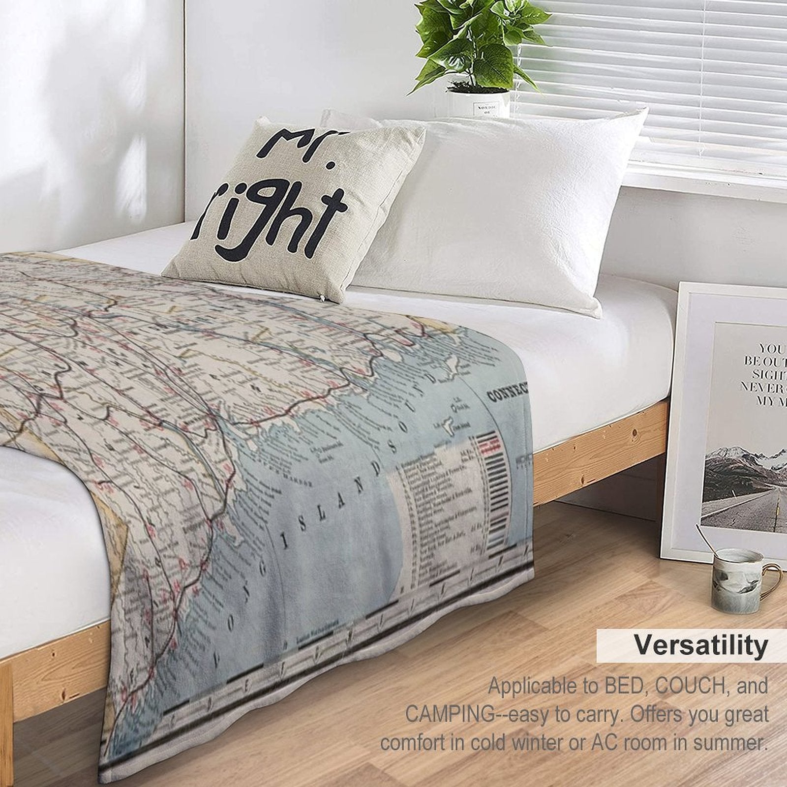 Vintage Connecticut Map Machine-washable Throw Blanket