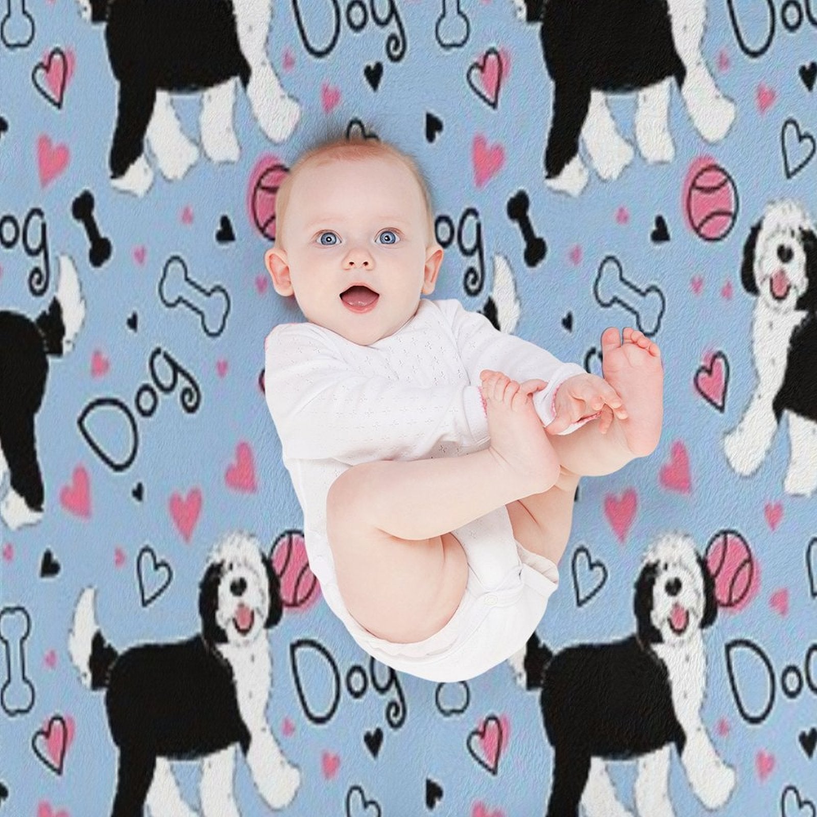 Cute Black And White Sheepadoodle Puppy Machine-washable Throw Blanket