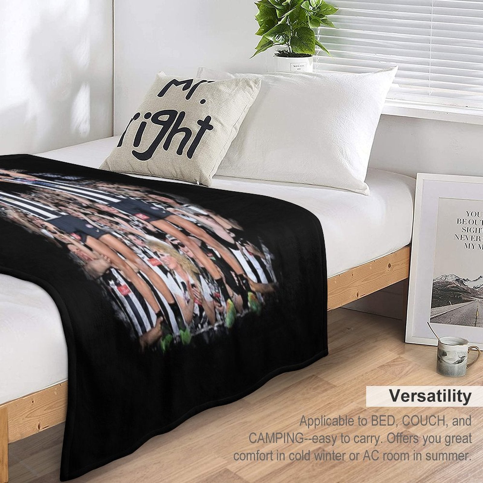 DAICOS BROTHERS Machine-washable Throw Blanket