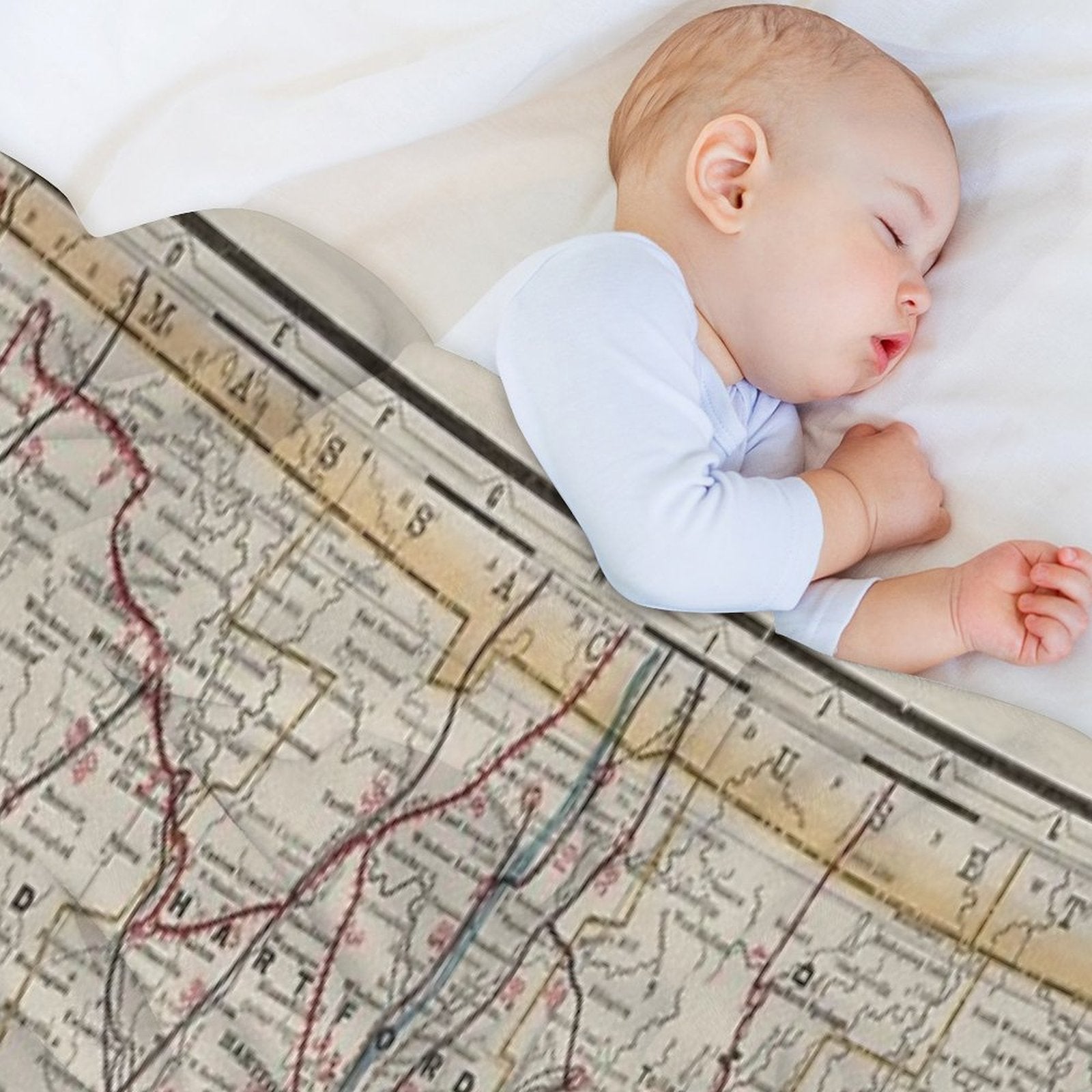 Vintage Connecticut Map Machine-washable Throw Blanket