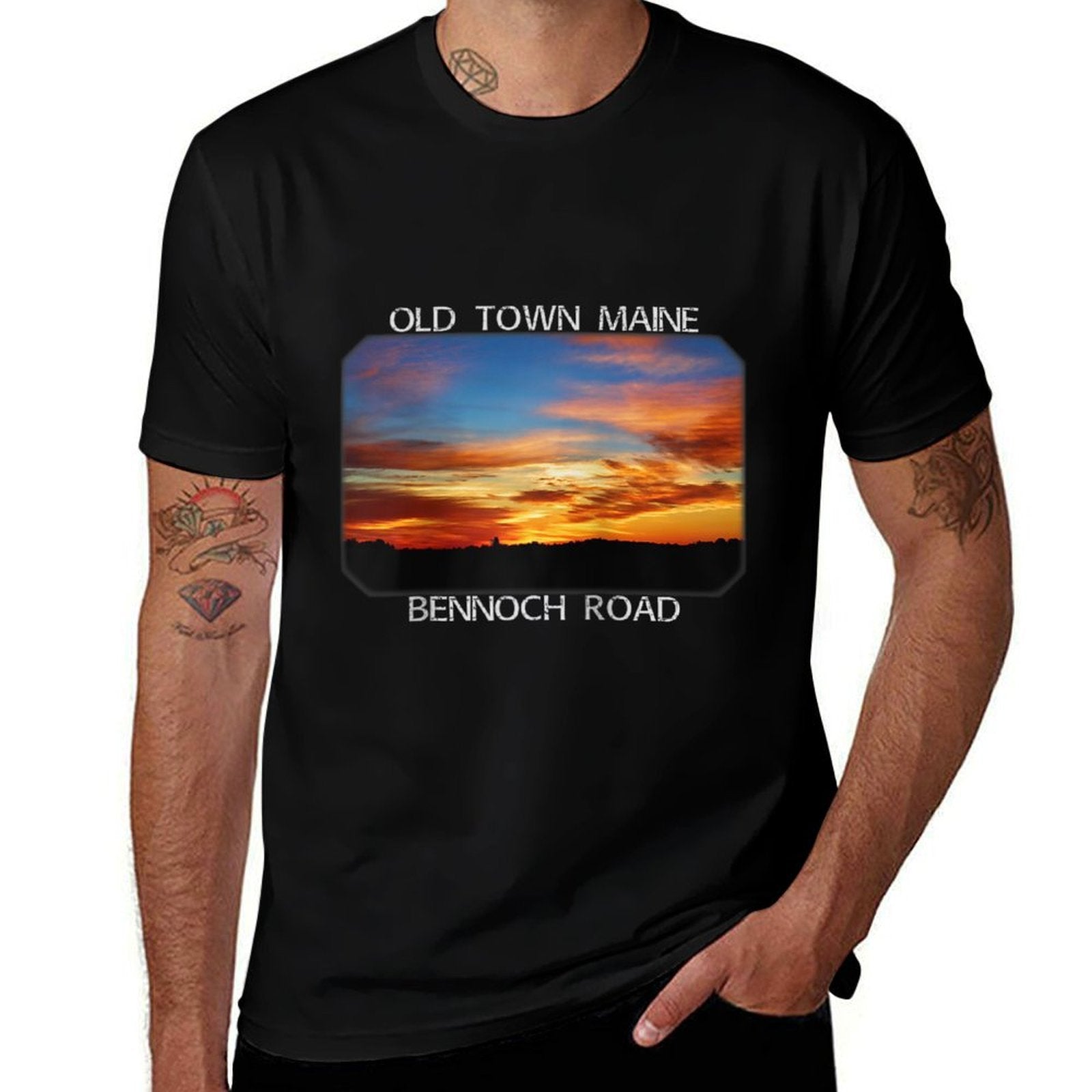 Old Town, Maine Magic Hour Early Morning Twilight Sky Raglan Baseball  Graphic-printed T-Shirt
