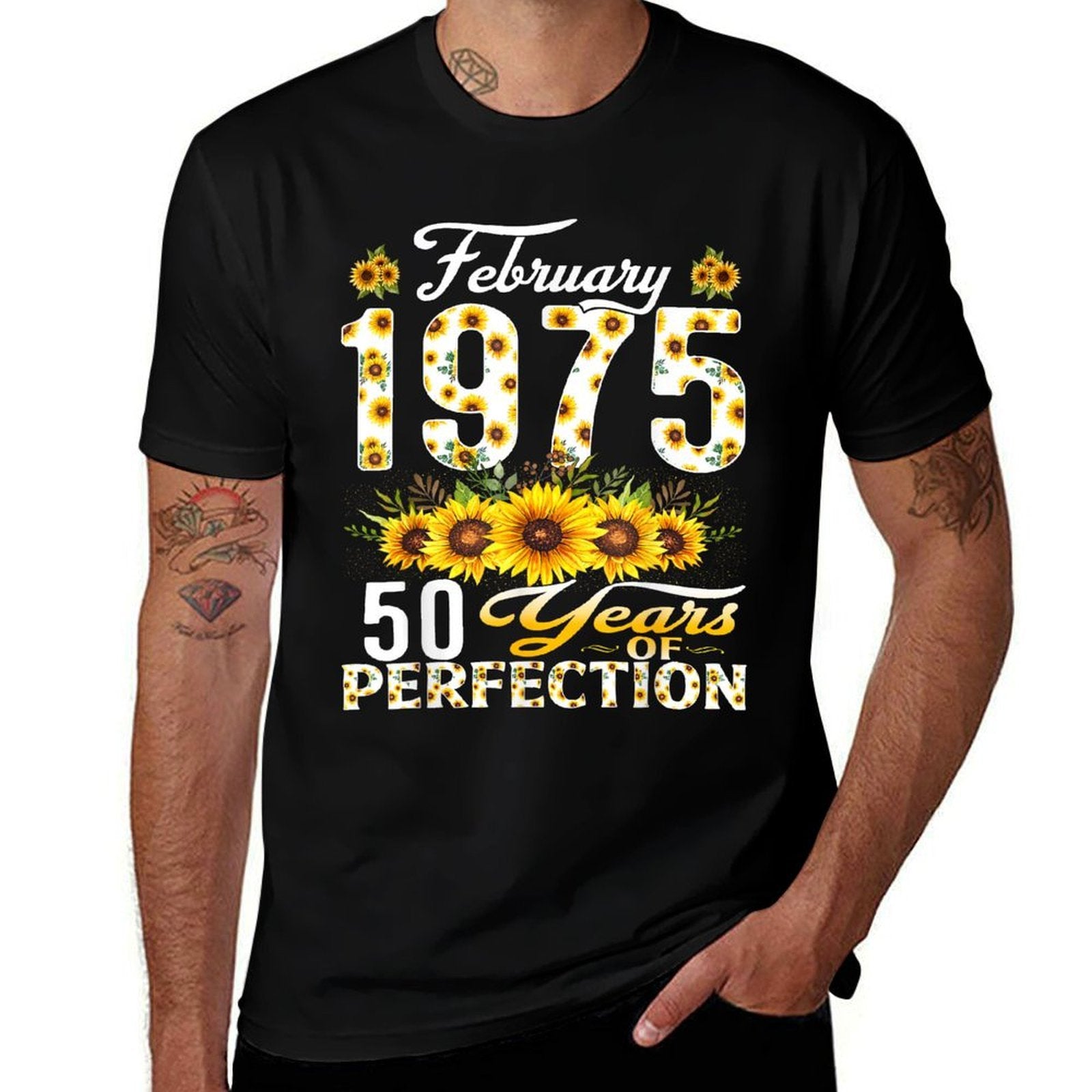 50 Years Old February 1975 Floral 50th Birthday Decorations  Slim-fit Cut T-Shirt