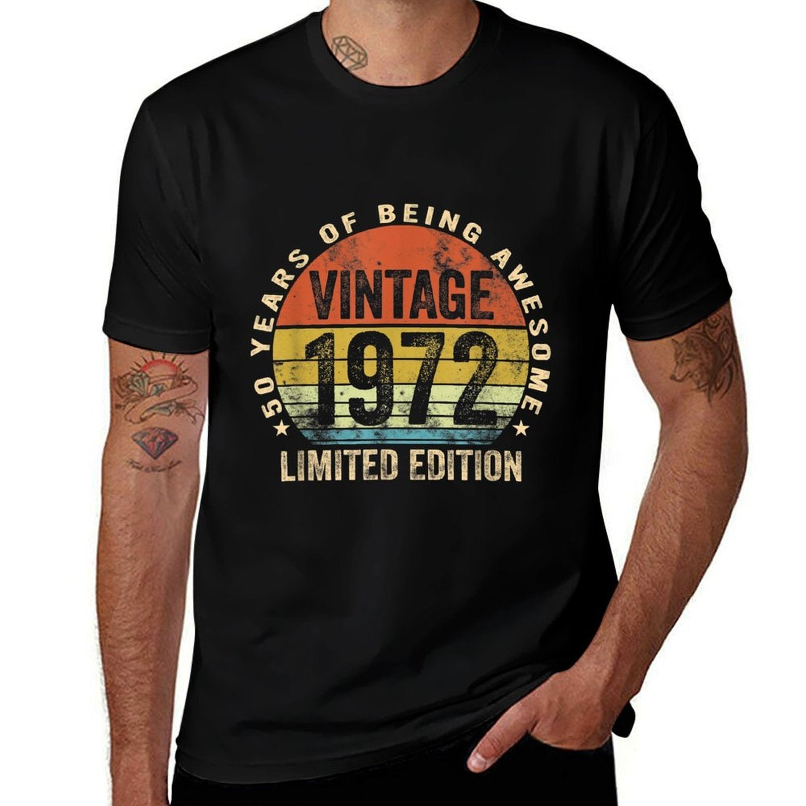 50 Year Old Vintage 1972 Limited Edition 50th Birthday Retro  Vintage-inspired T-Shirt