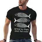Spread My Flaps Smell The Ocean Funny Raunchy Sardines Meme  Lightweight T-Shirt