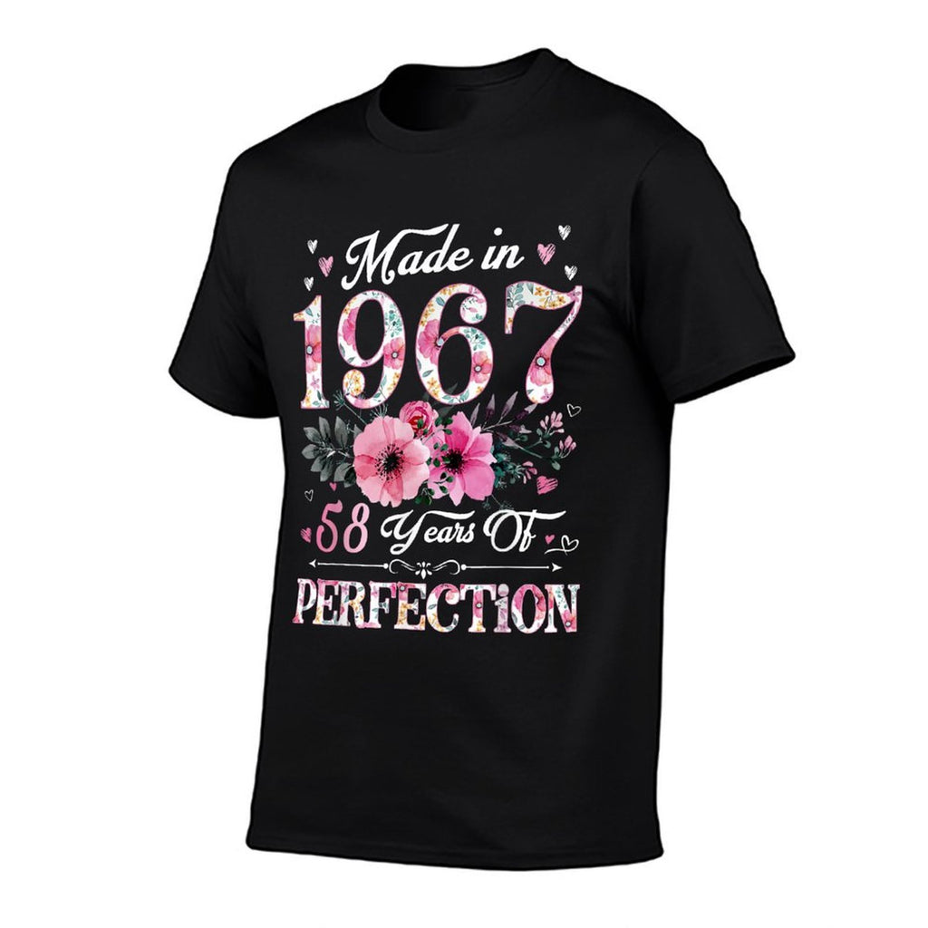 58 Year Old Made In 1967 Floral 58th Birthday Gift For Women  Trendy Pattern T-Shirt
