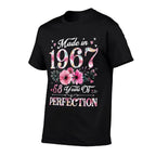 58 Year Old Made In 1967 Floral 58th Birthday Gift For Women  Trendy Pattern T-Shirt