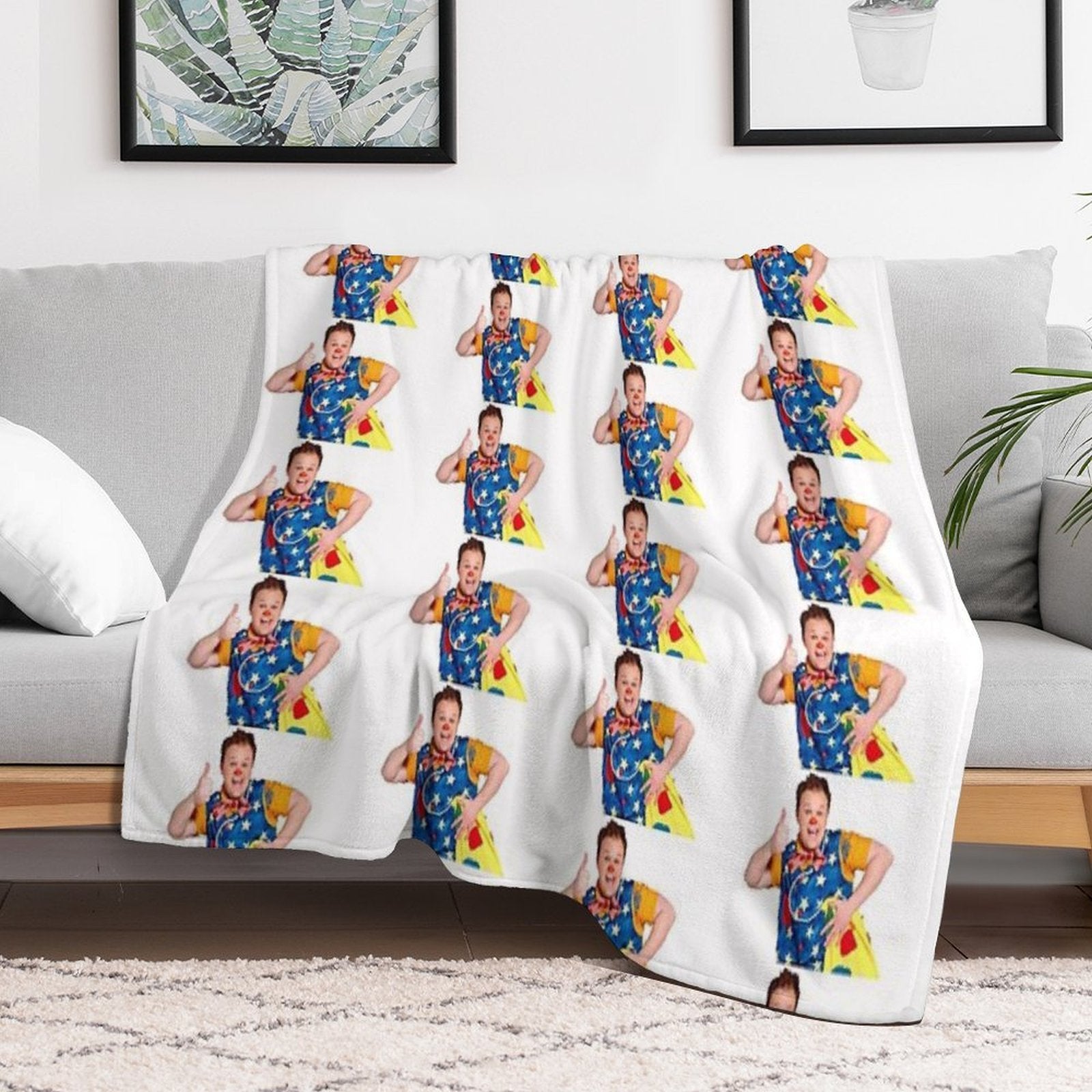 Mr Tumble Versatility Throw Blanket