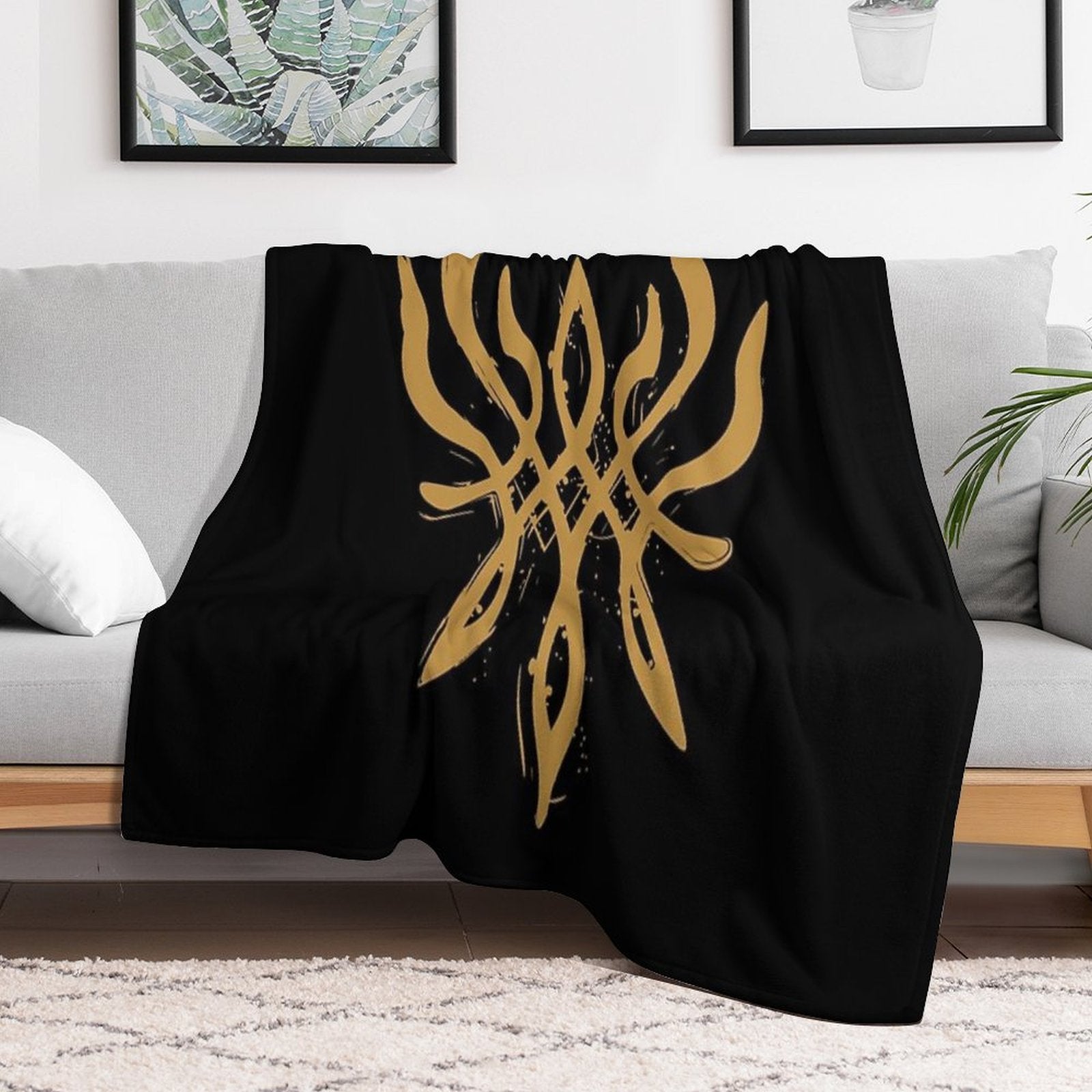 Fire Emblem™ Three Houses - Byleth Crest of Flames (Blazing Version) [Golden] Lightweight Throw Blanket
