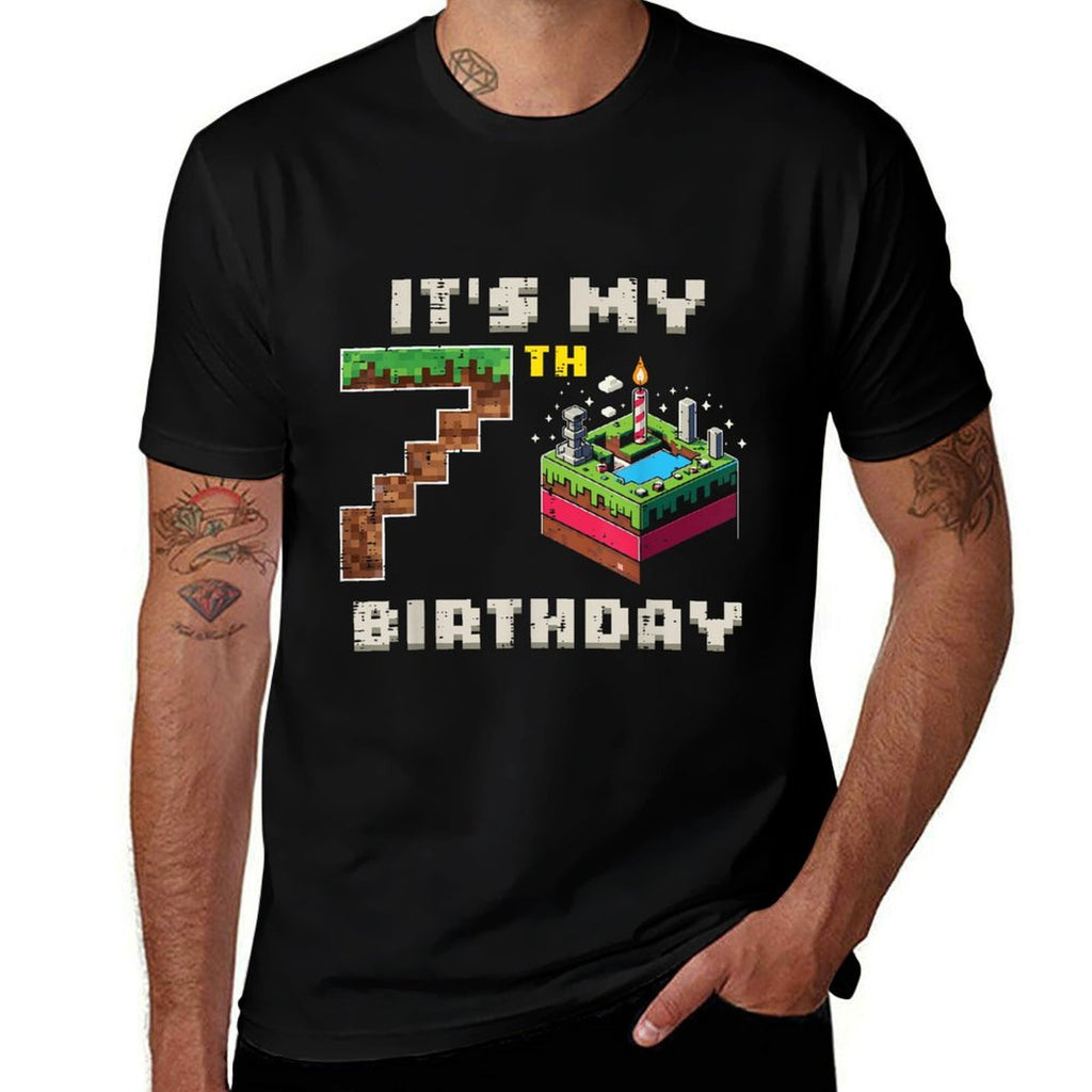 My 7th Birthday Pixel Game 7 Cake Video Gamer Boys Kid Youth  Lightweight T-Shirt