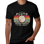 Never Forget Pluto. Retro Style Funny Space Science  Heathered Texture T-Shirt