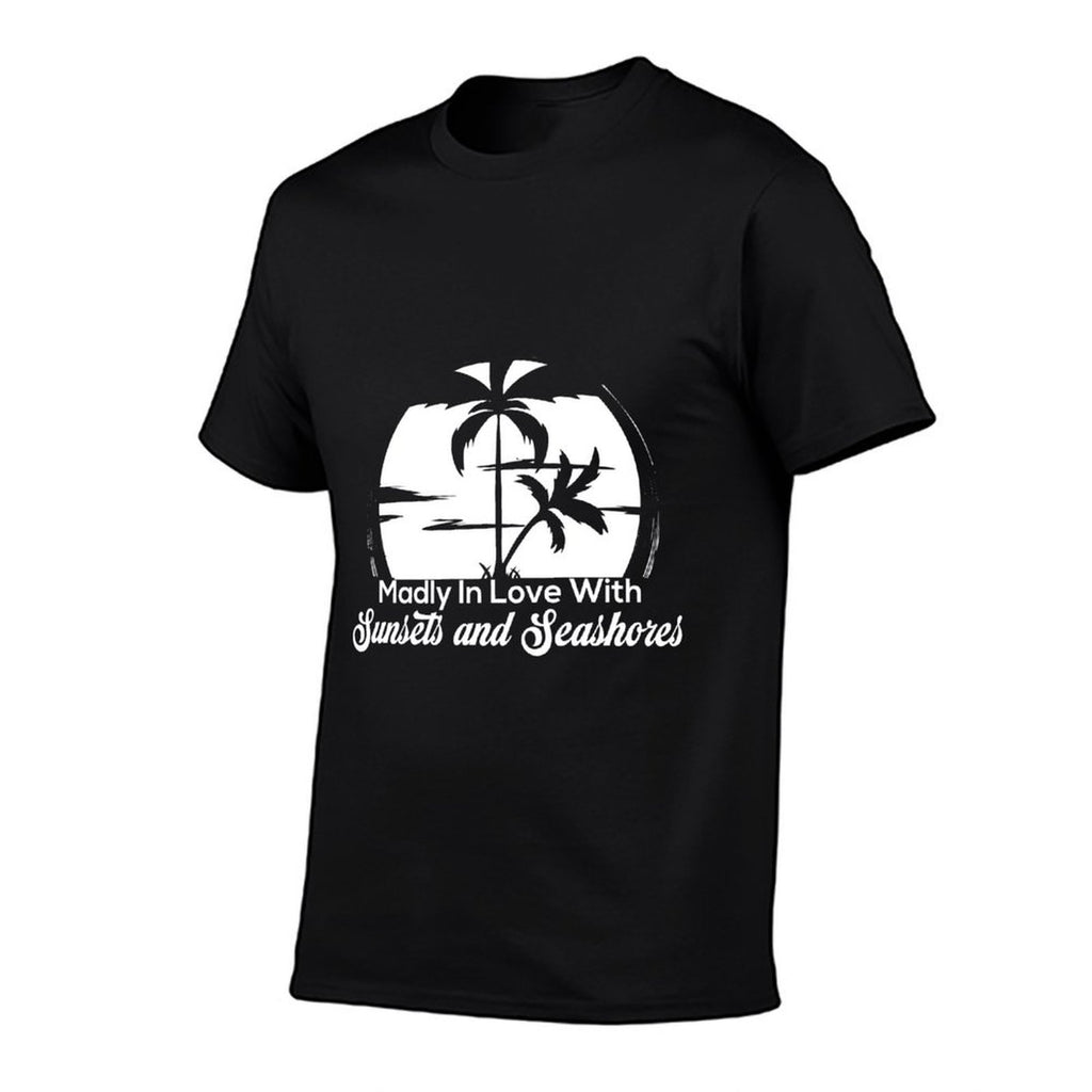 Madly In Love With Sunsets And Seashores  Relaxed-fit T-Shirt