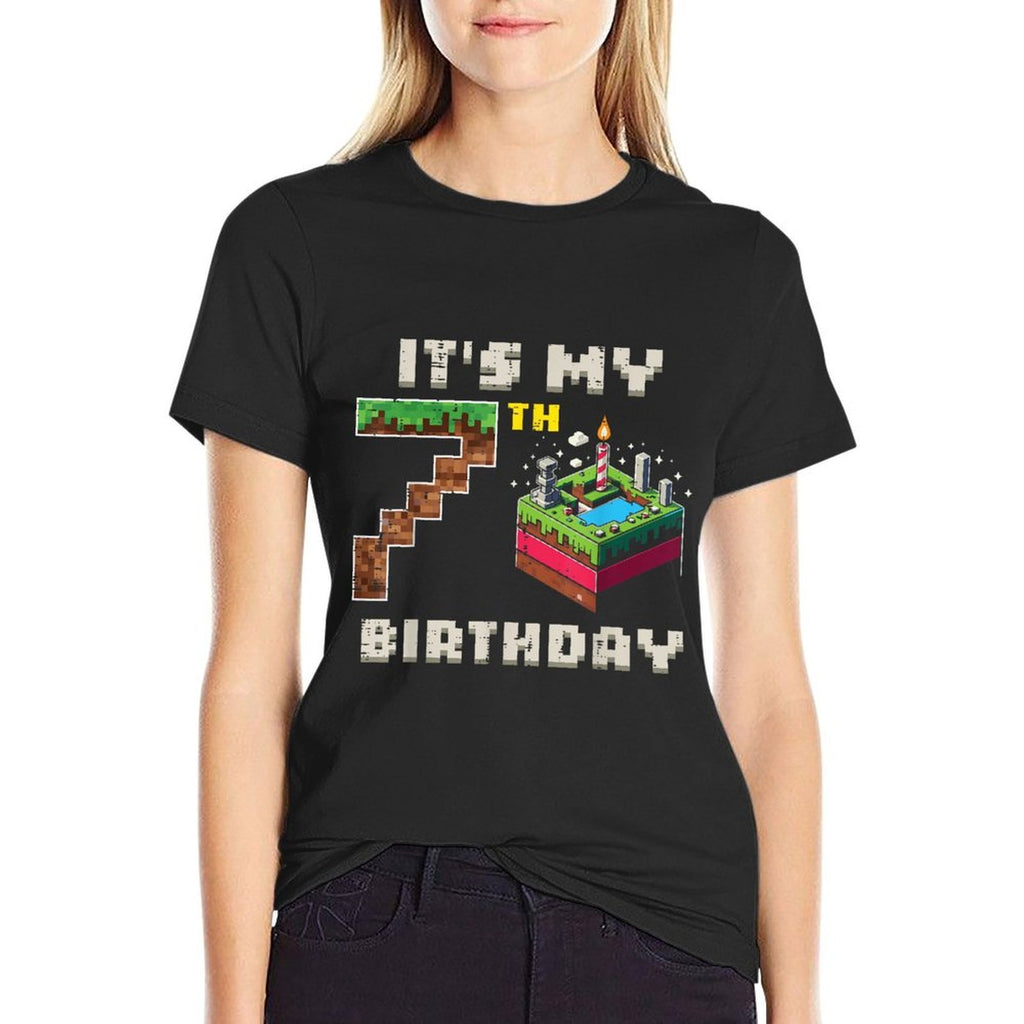 My 7th Birthday Pixel Game 7 Cake Video Gamer Boys Kid Youth  Lightweight T-Shirt