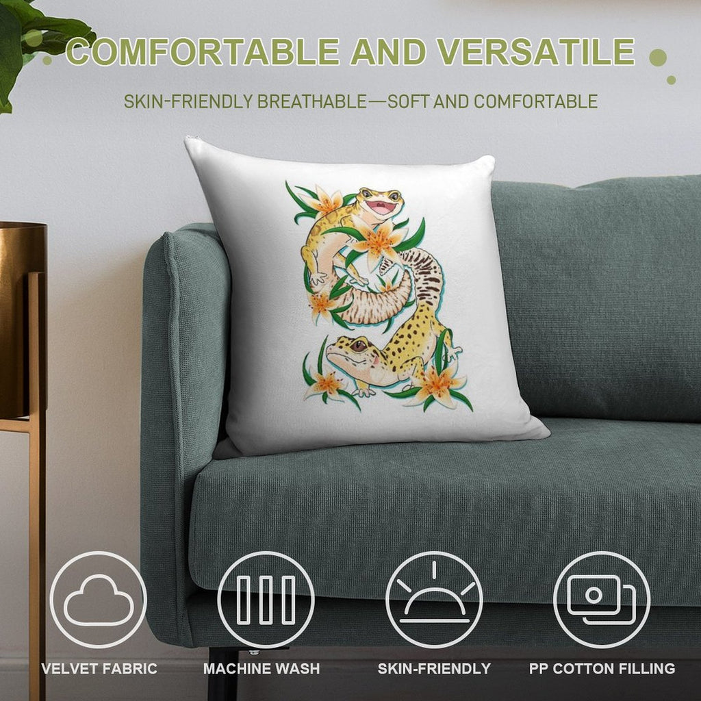 Leopard Geckos Are A Fun Time Soft Reinforced Edging Throw Pillow