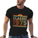 Classic 1975 Vintage 1975 Classic Year Men Women Birthday  Durable T-Shirt