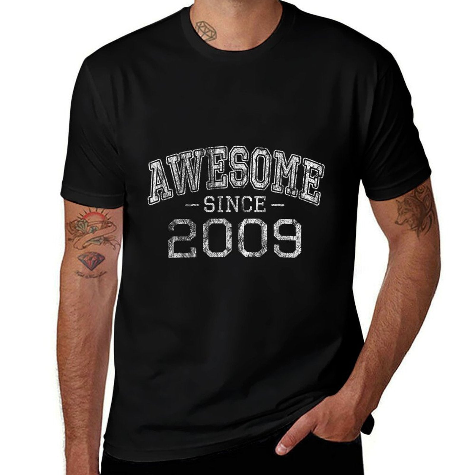 Awesome Since 2009 Vintage Style Born in 2009 Birthday Gift  Odor-resistant T-Shirt