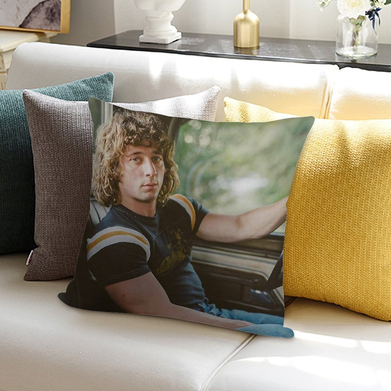 Jeremy Allen White Vintage Soft High-Density Material Throw Pillow