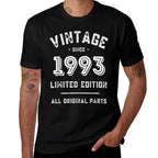 30 Years Vintage 1993 Retro 30th Birthday  Versatile T-Shirt