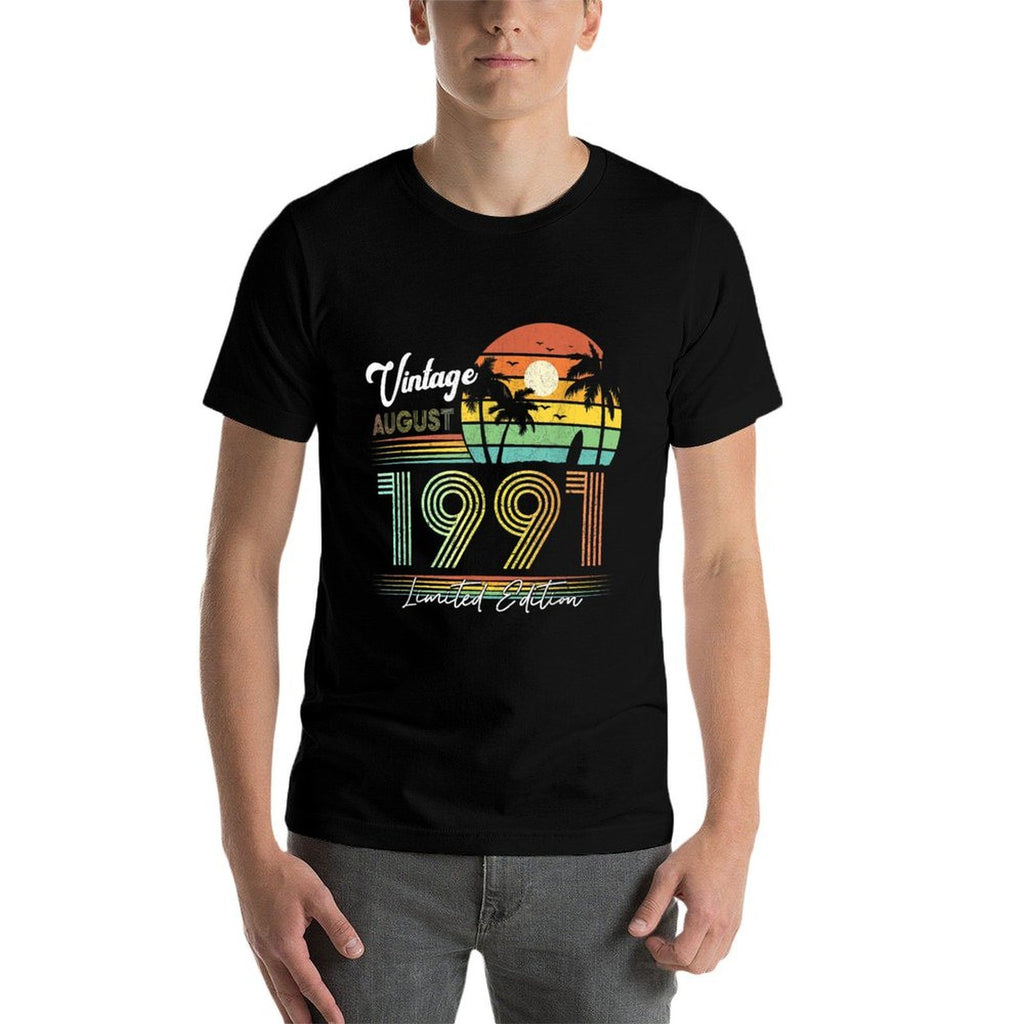 30 Yrs Old Vintage August 1991 Limited Edition 30th Birthday  Graphic-printed T-Shirt
