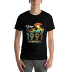 30 Yrs Old Vintage August 1991 Limited Edition 30th Birthday  Graphic-printed T-Shirt