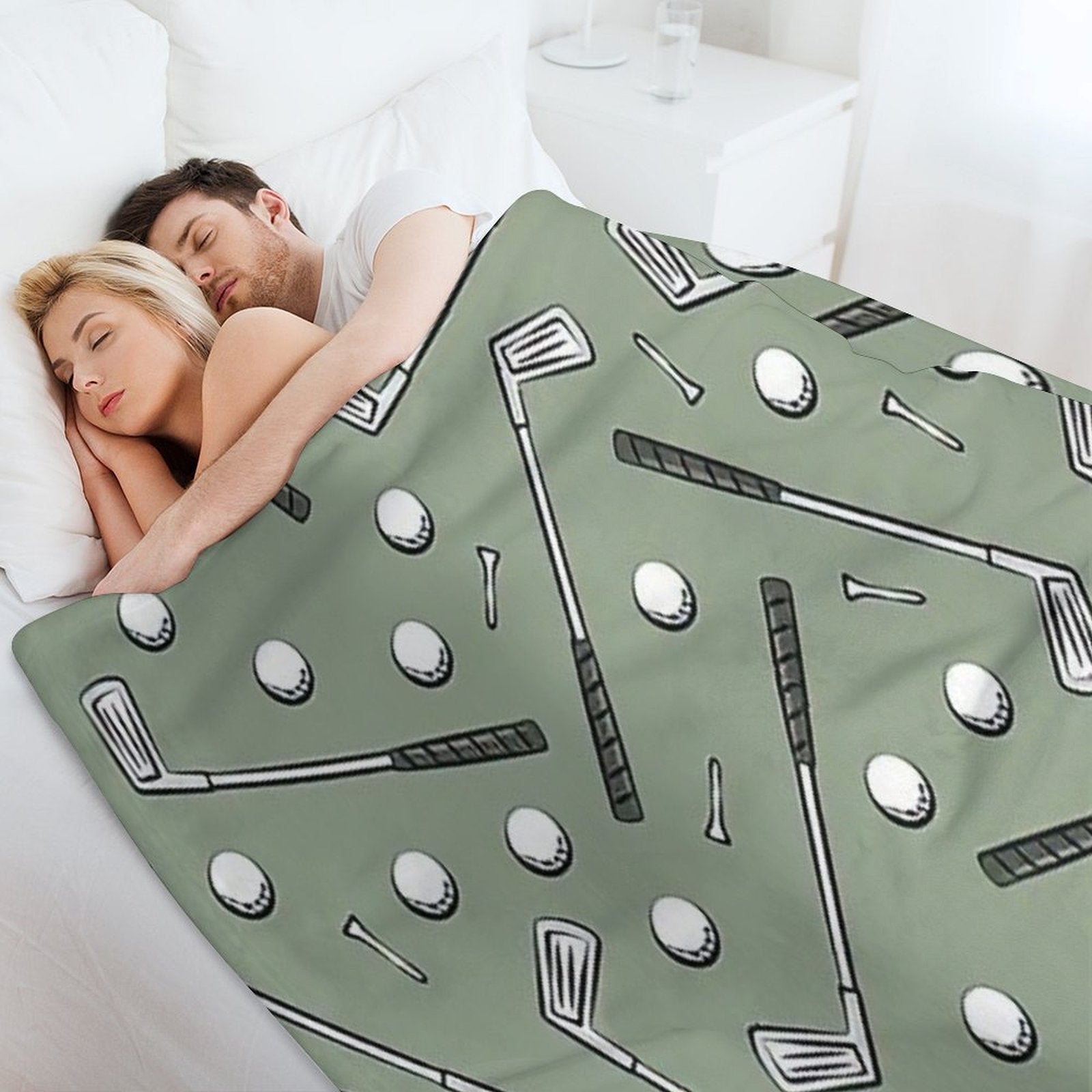 Golf Clubs Gift-ready Throw Blanket
