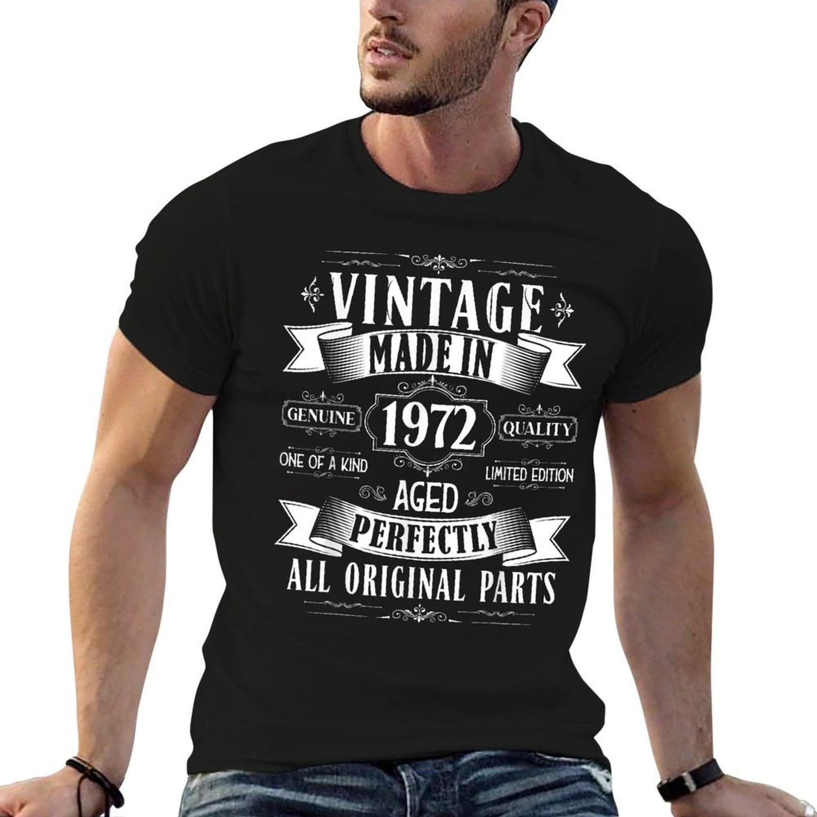 Vintage 53rd Birthday Men Born 1972 53 Years Old Bday Mens  Tagless Design T-Shirt