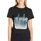 New York Skyline in Fog - Moody Cityscape  Tagless Design T-Shirt