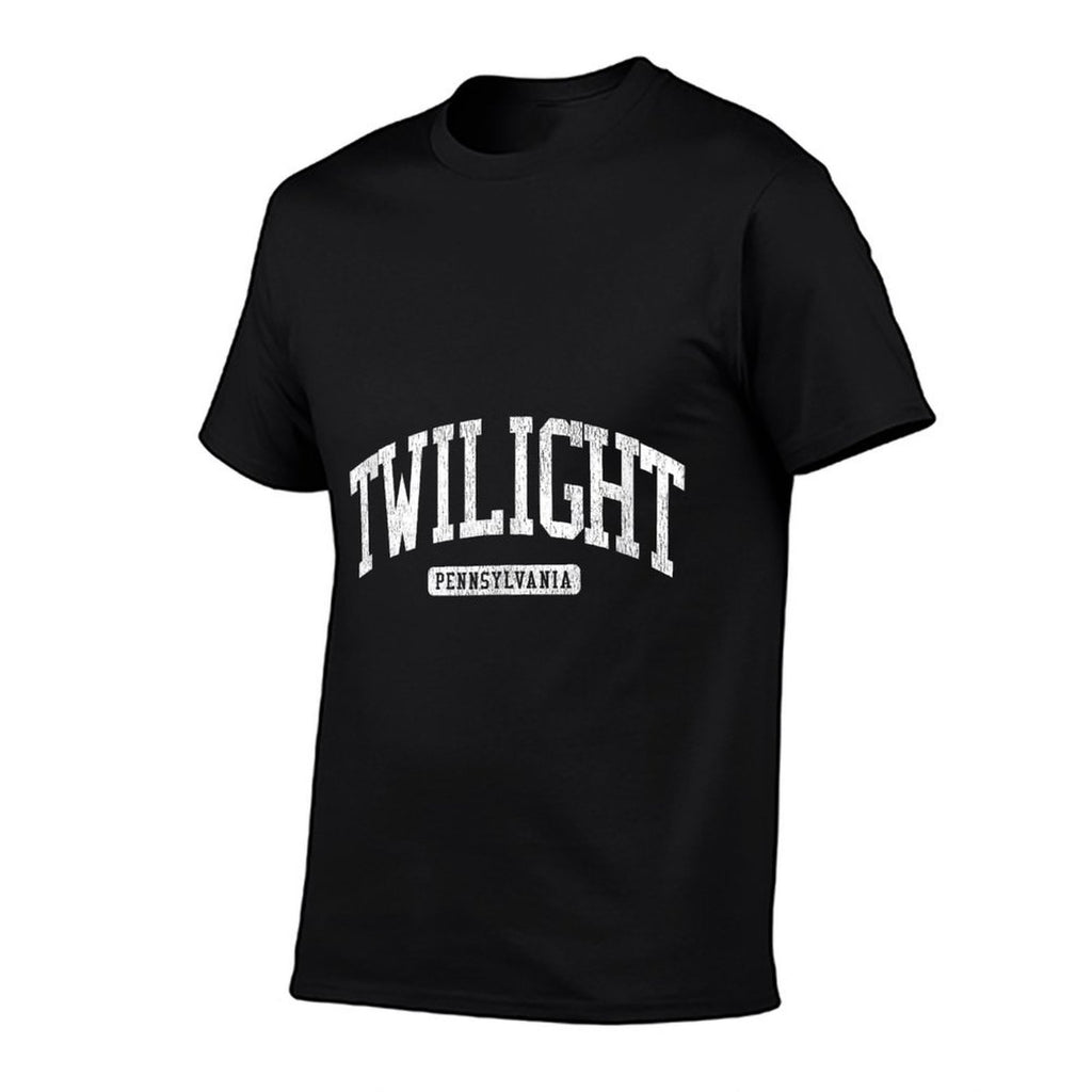 Twilight Pennsylvania PA JS03 College University Style  Relaxed-fit T-Shirt