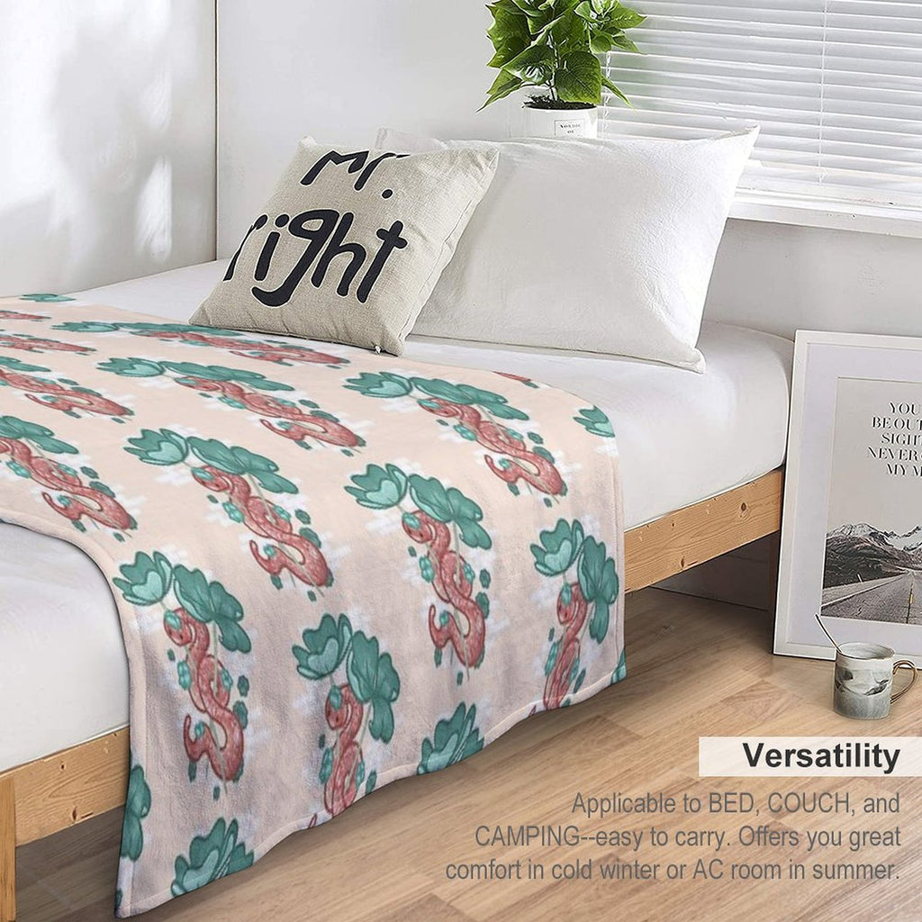 Red Snake Surrounded by The Clover Leaf Comfort Throw Blanket