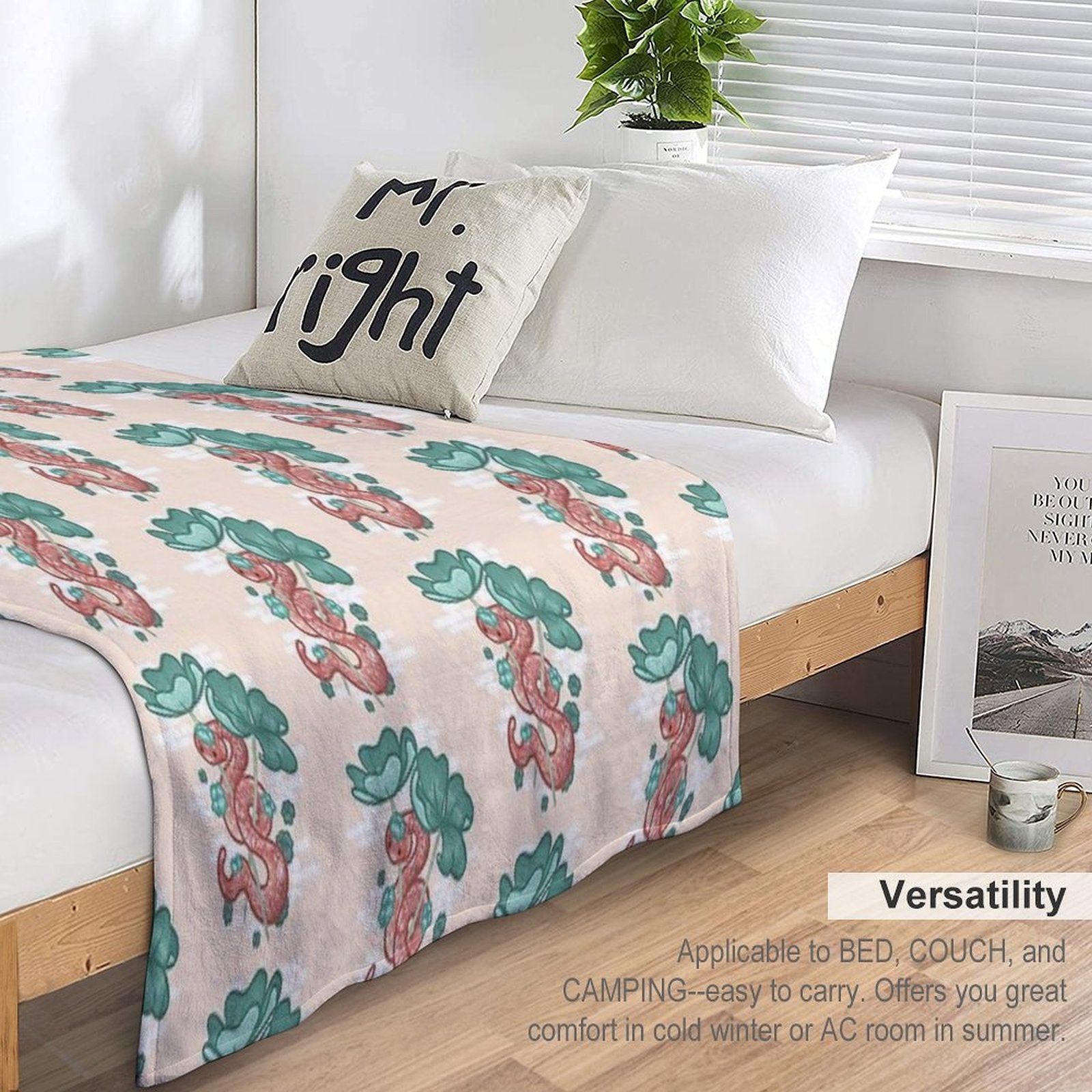 Red Snake Surrounded by The Clover Leaf Comfort Throw Blanket