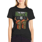 11 Year Old Hunting 11th Birthday Party Deer Hunter  Moisture-wicking T-Shirt