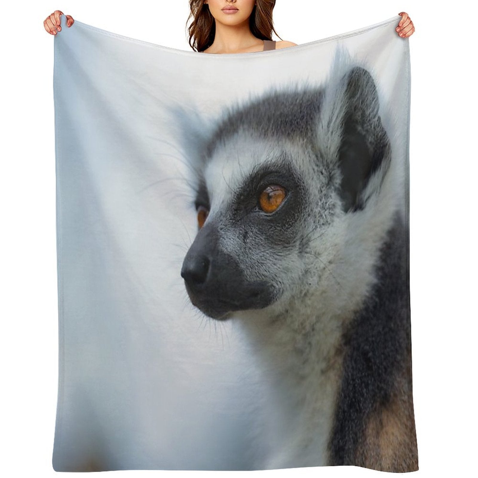 Lemur Portrait – Close-up Wildlife Photography Plush Throw Blanket