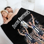 DAICOS BROTHERS Machine-washable Throw Blanket