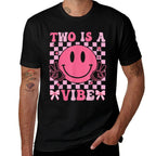 Two Is A Vibe 2nd Birthday Groovy Smile Face 2 Years Old  Classic T-Shirt