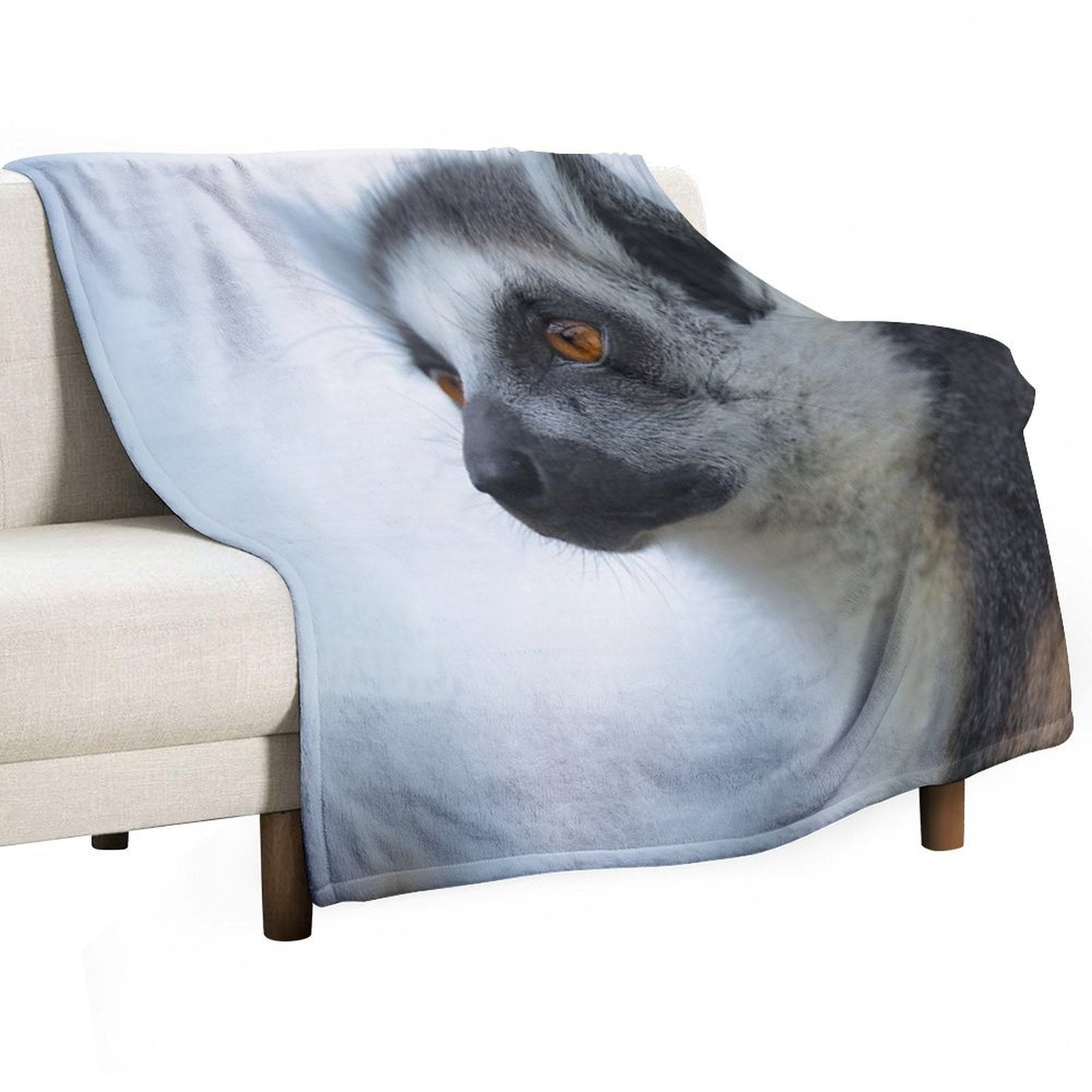 Lemur Portrait – Close-up Wildlife Photography Plush Throw Blanket
