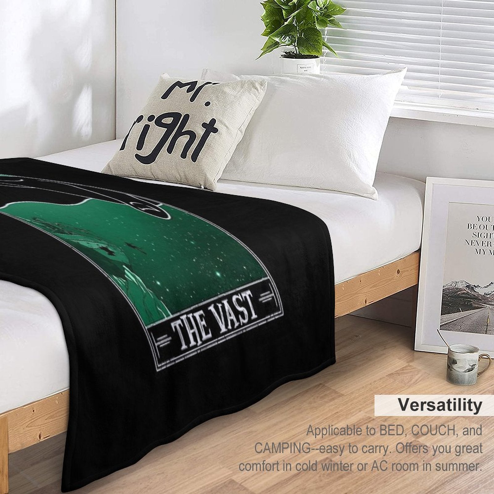 The Vast Tarotesque - (Dark) Versatility Throw Blanket