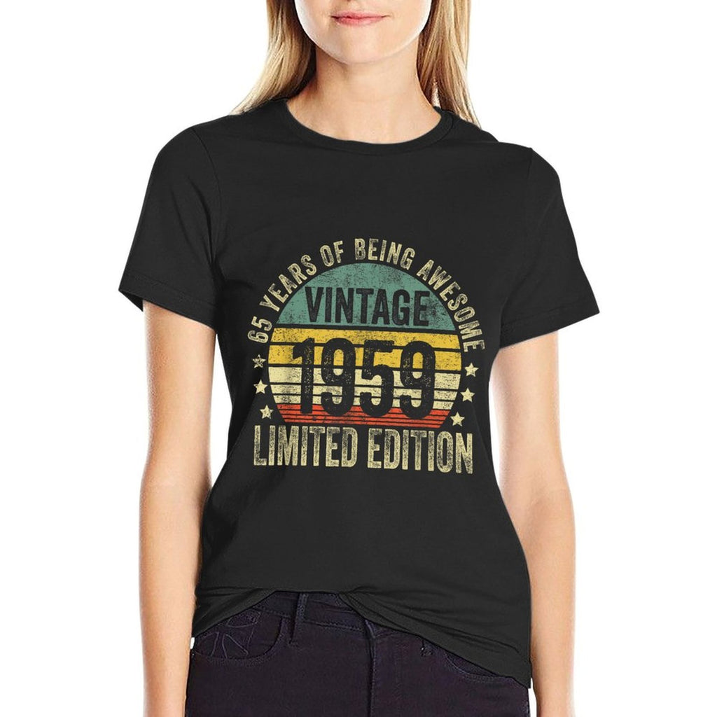 65 Year Old Gifts Vintage 1959 Limited Edition 65th Birthday  High-quality Stitching T-Shirt