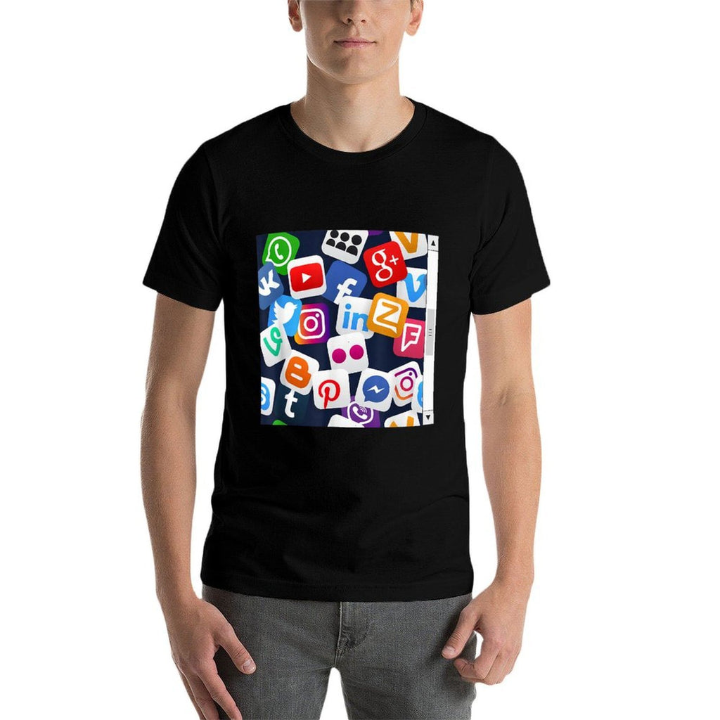 Social Media Feed Graphic Funnyn Halloween Costume Comfortable T-Shirt